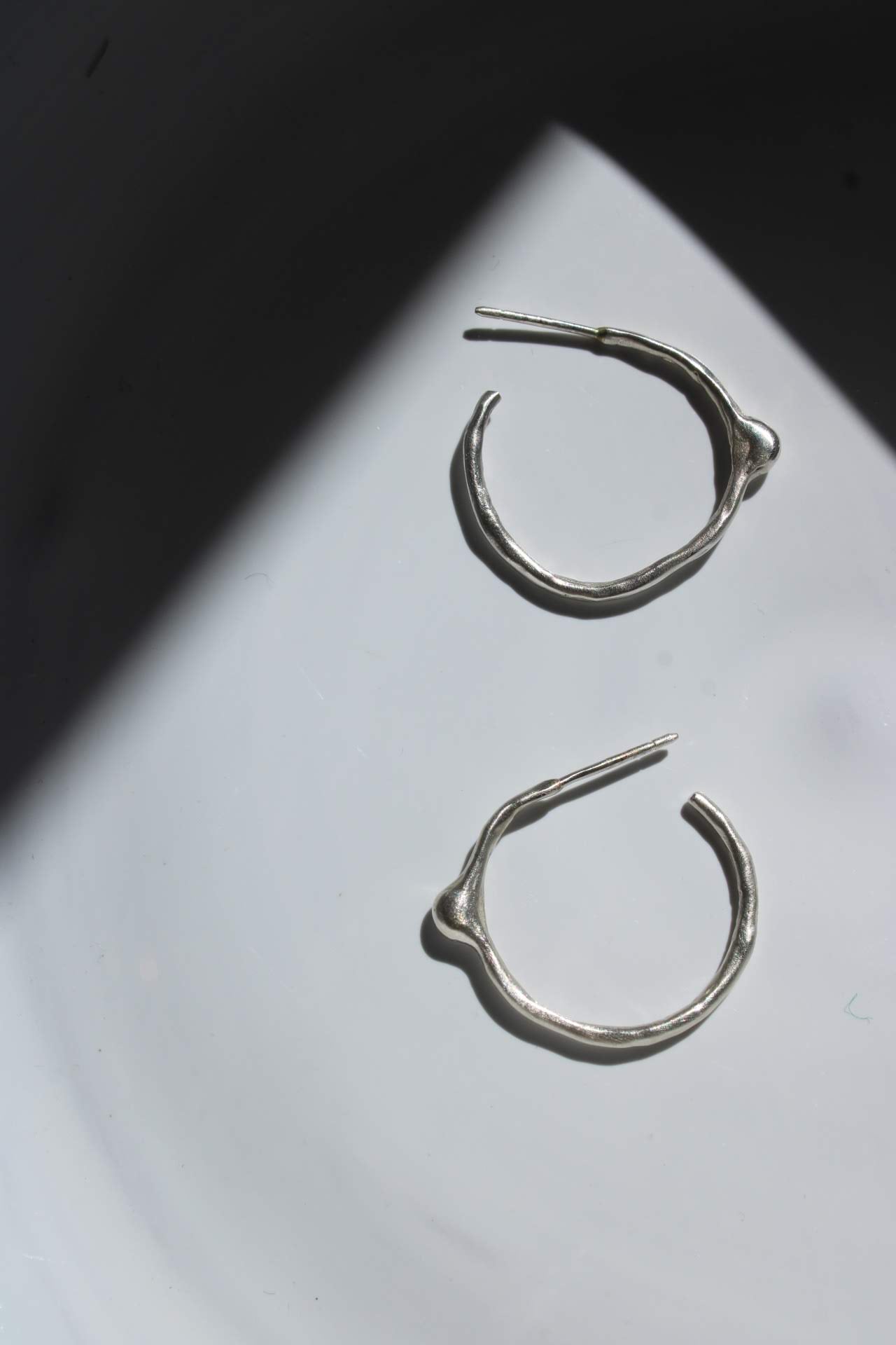 Impulso Hoops in Silver |Earrings|