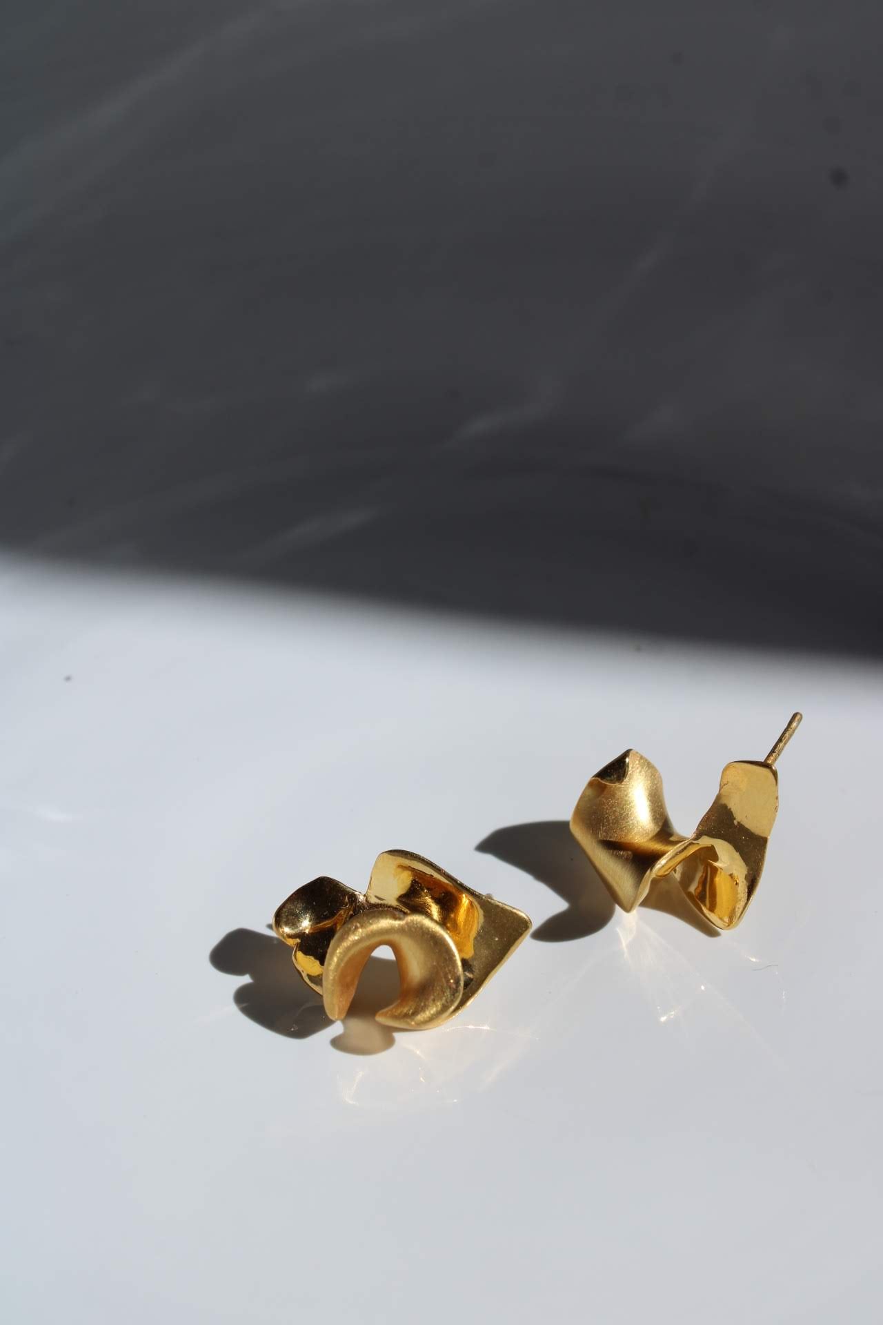 Flamenco Flower Mini in Gold |Earrings|