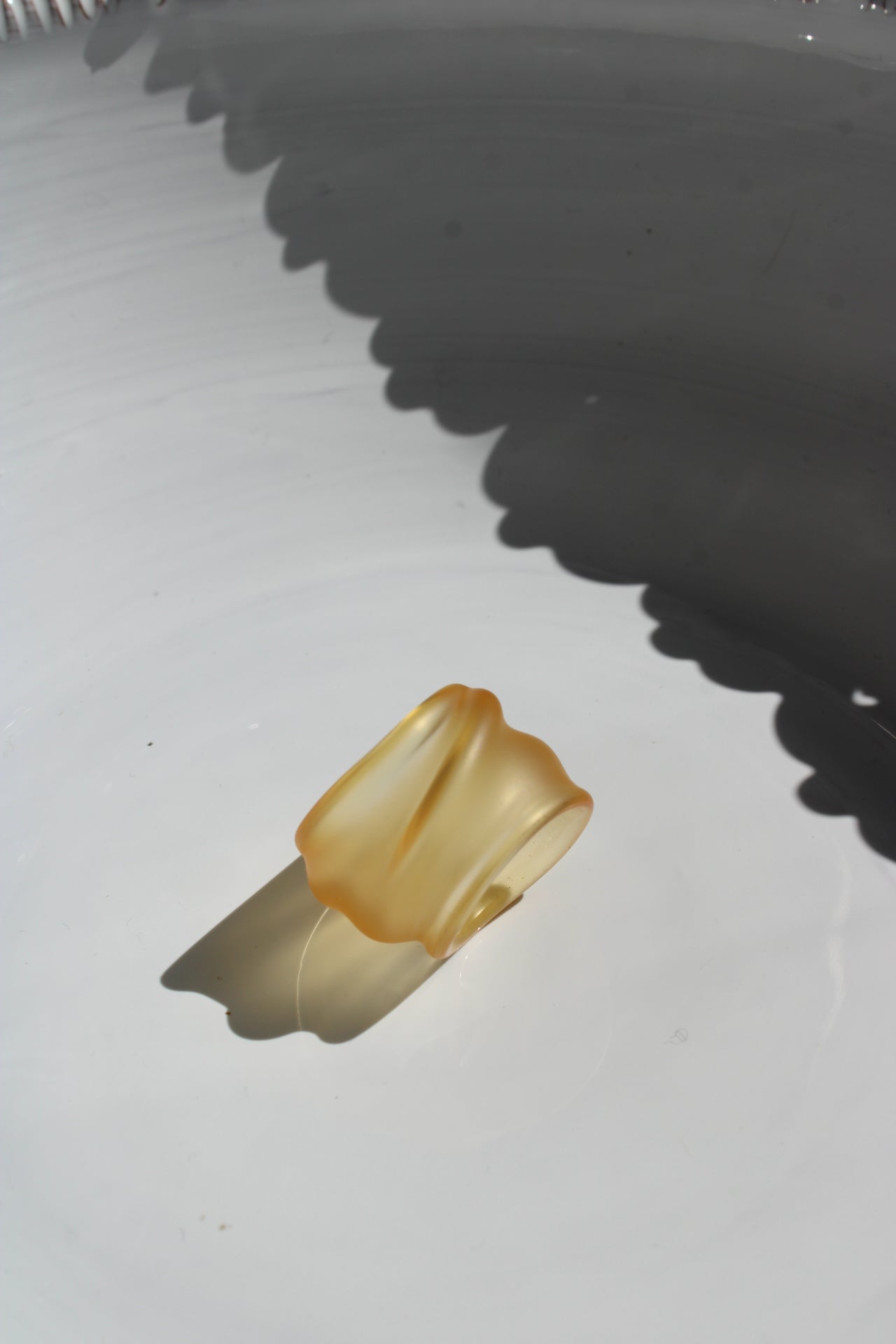 Agapurni NO. 1 in Golden Opaque |Ring|