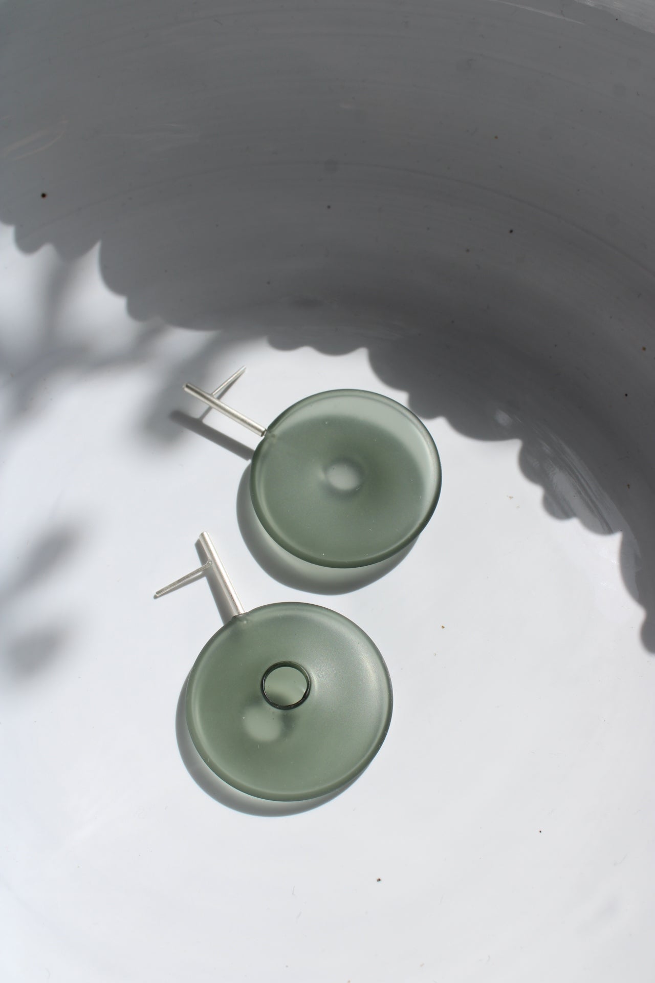 Agapurni NO. 8 in Smoky Opaque |Earrings|