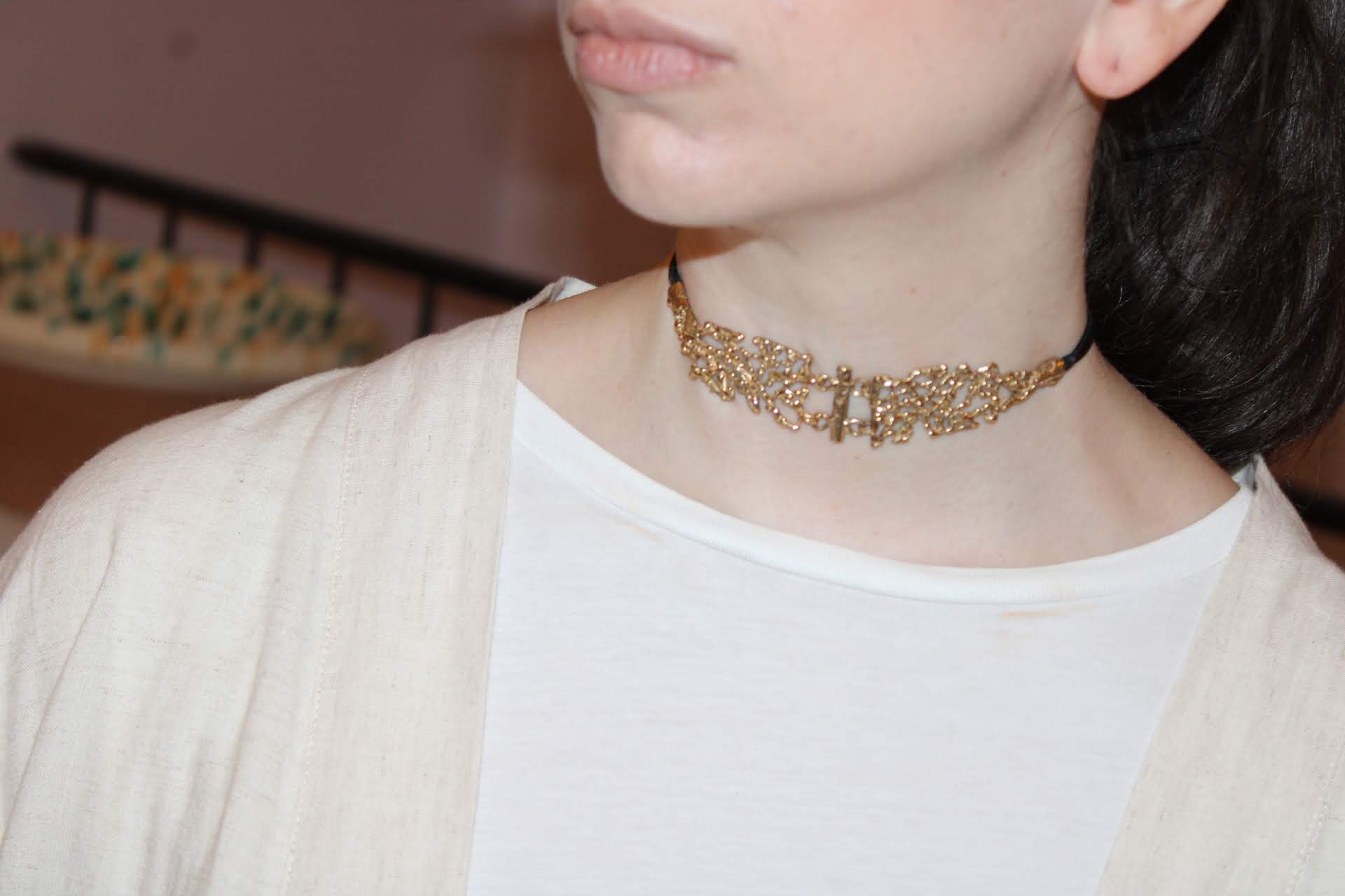 The Shadow of Peaches Tree |Necklace|