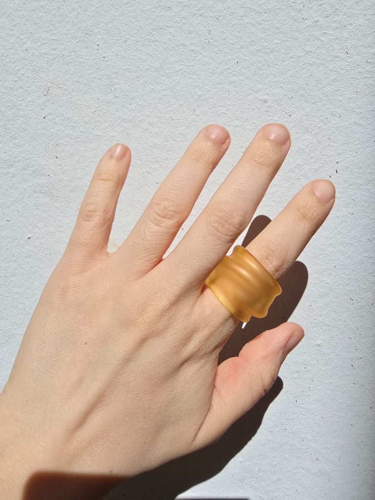 Agapurni NO. 1 in Golden Opaque |Ring|