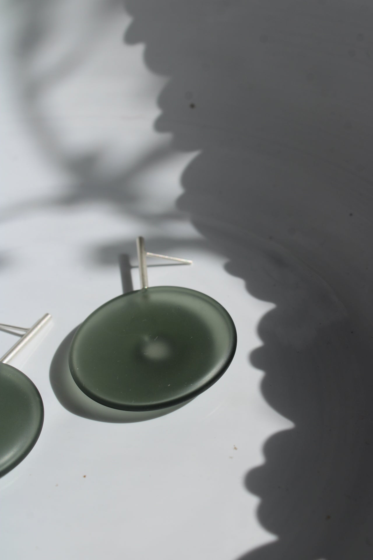 Agapurni NO. 8 in Smoky Opaque |Earrings|