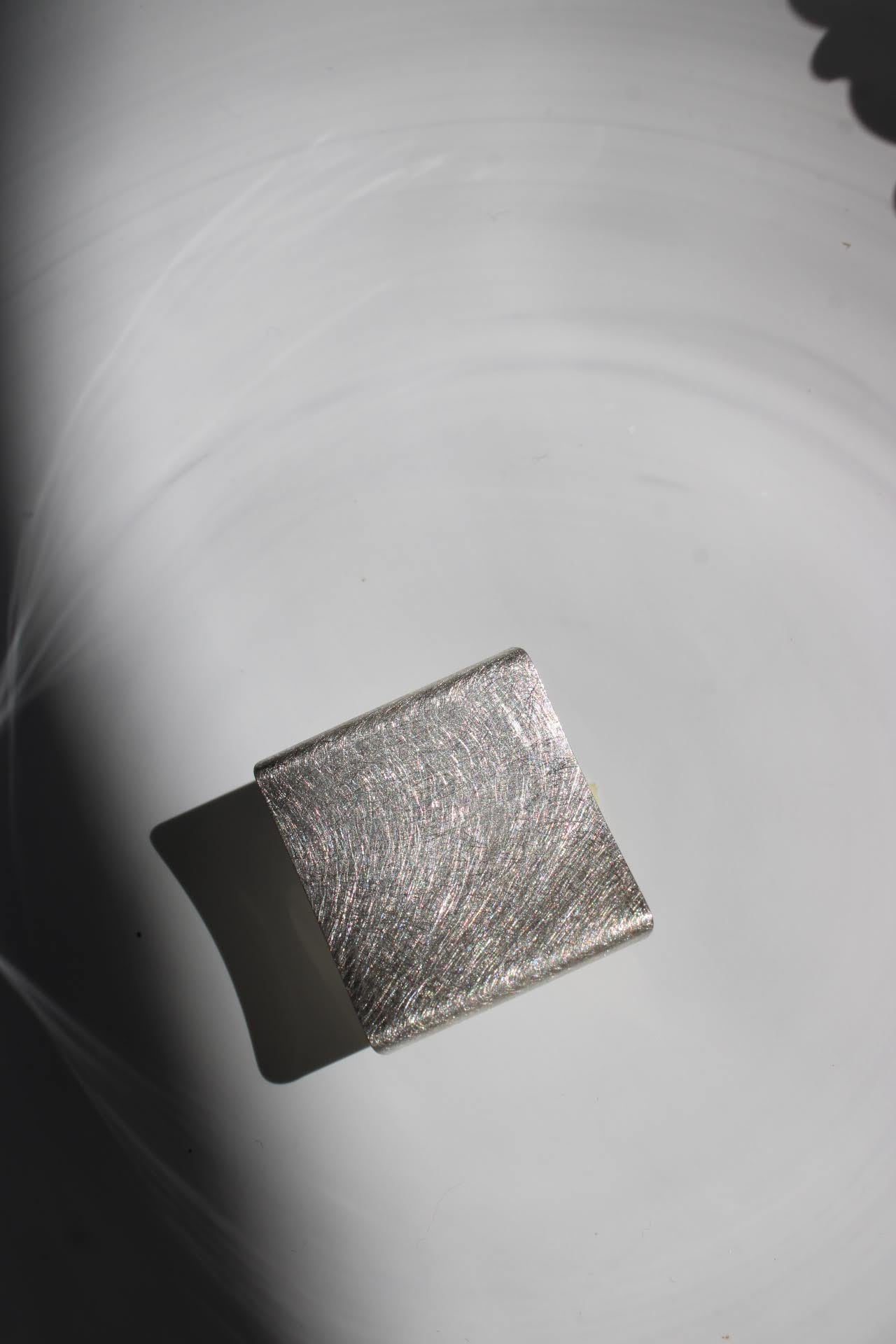 Foglio |Ring|
