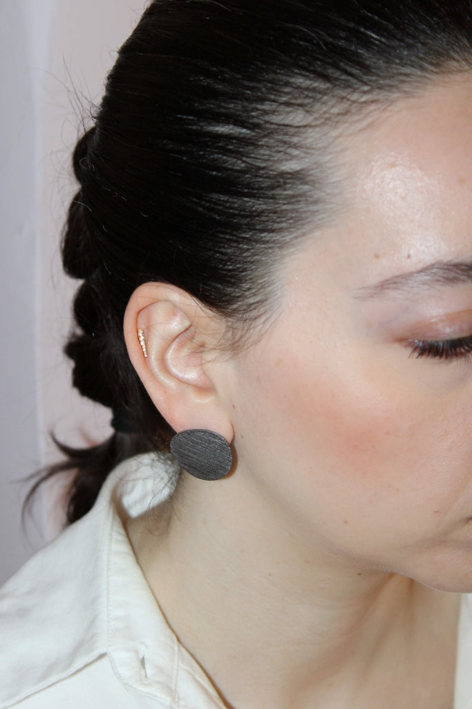 Stone Asymmetrical in Black |Earrings|