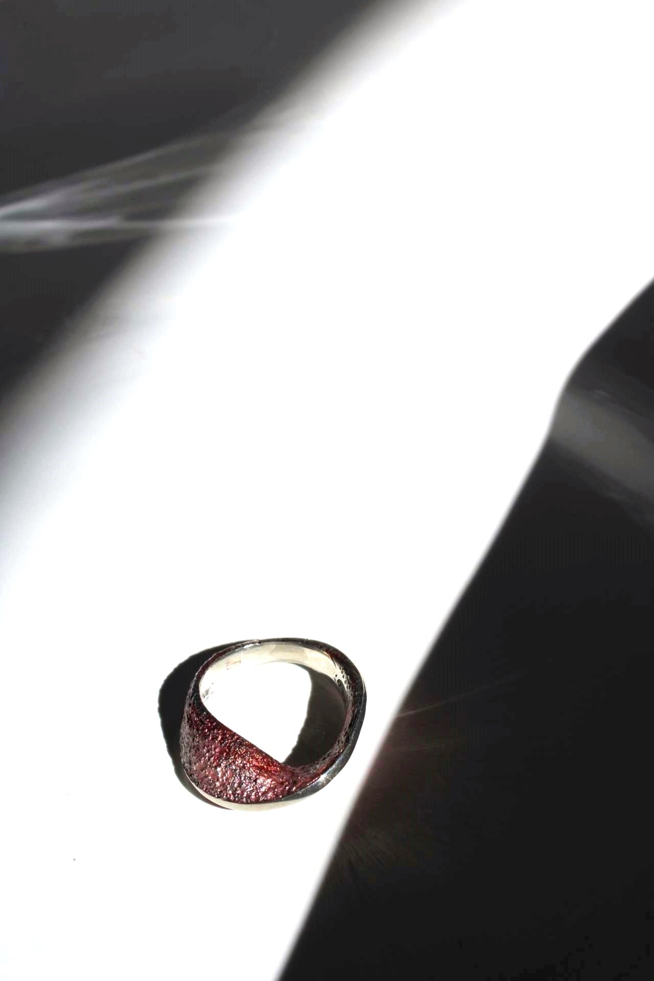 Moebius in Pink and Red |Ring|