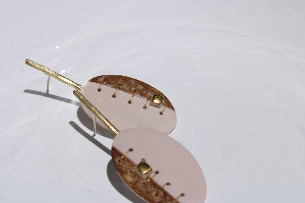 Orchid in Mauve and Mat Gold |Earrings|