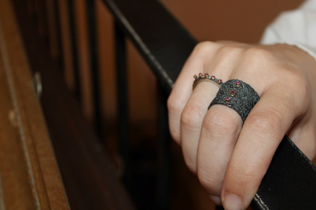 Antigone |Ring|