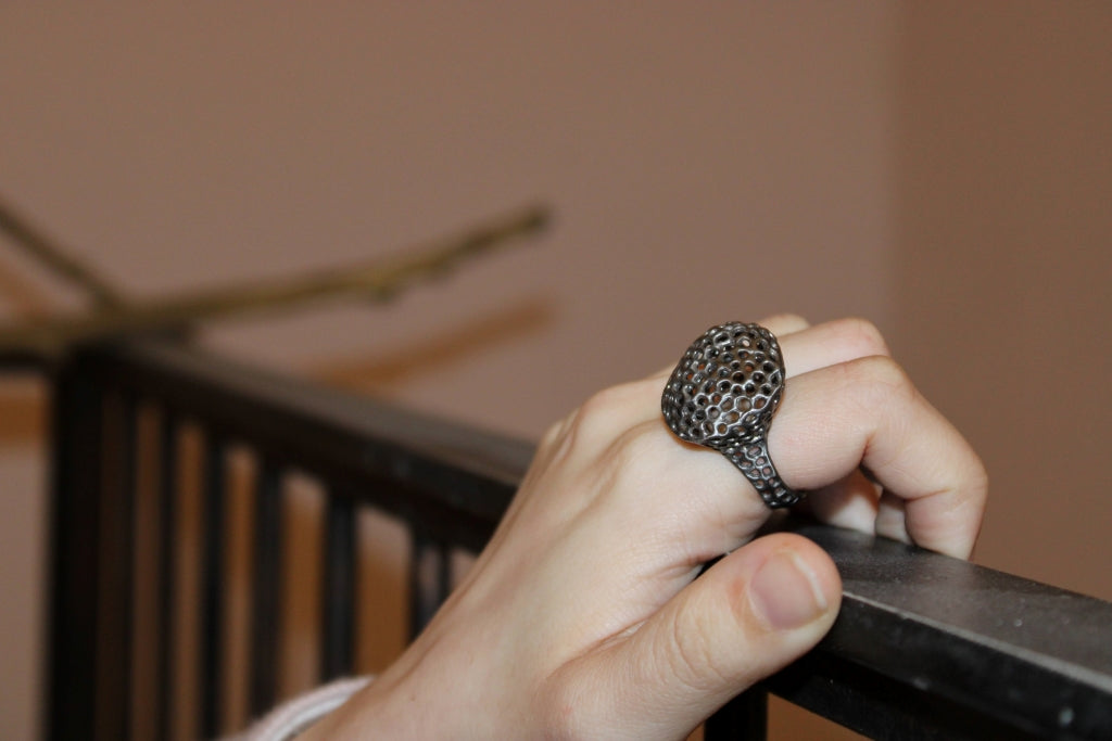 Aria Rotondo in Black |Ring|