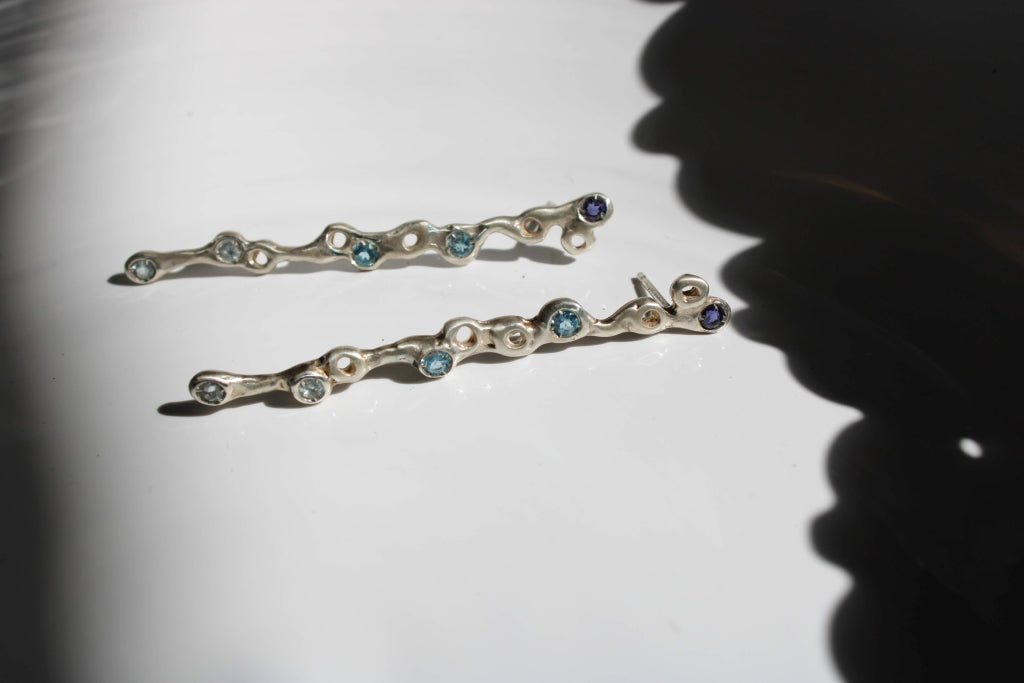 Aequorea Silhouette in Silver and Topaz |Earrings|