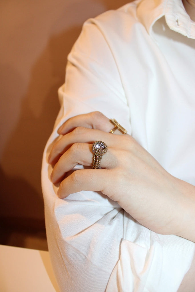 Broaden the horizon |Ring|