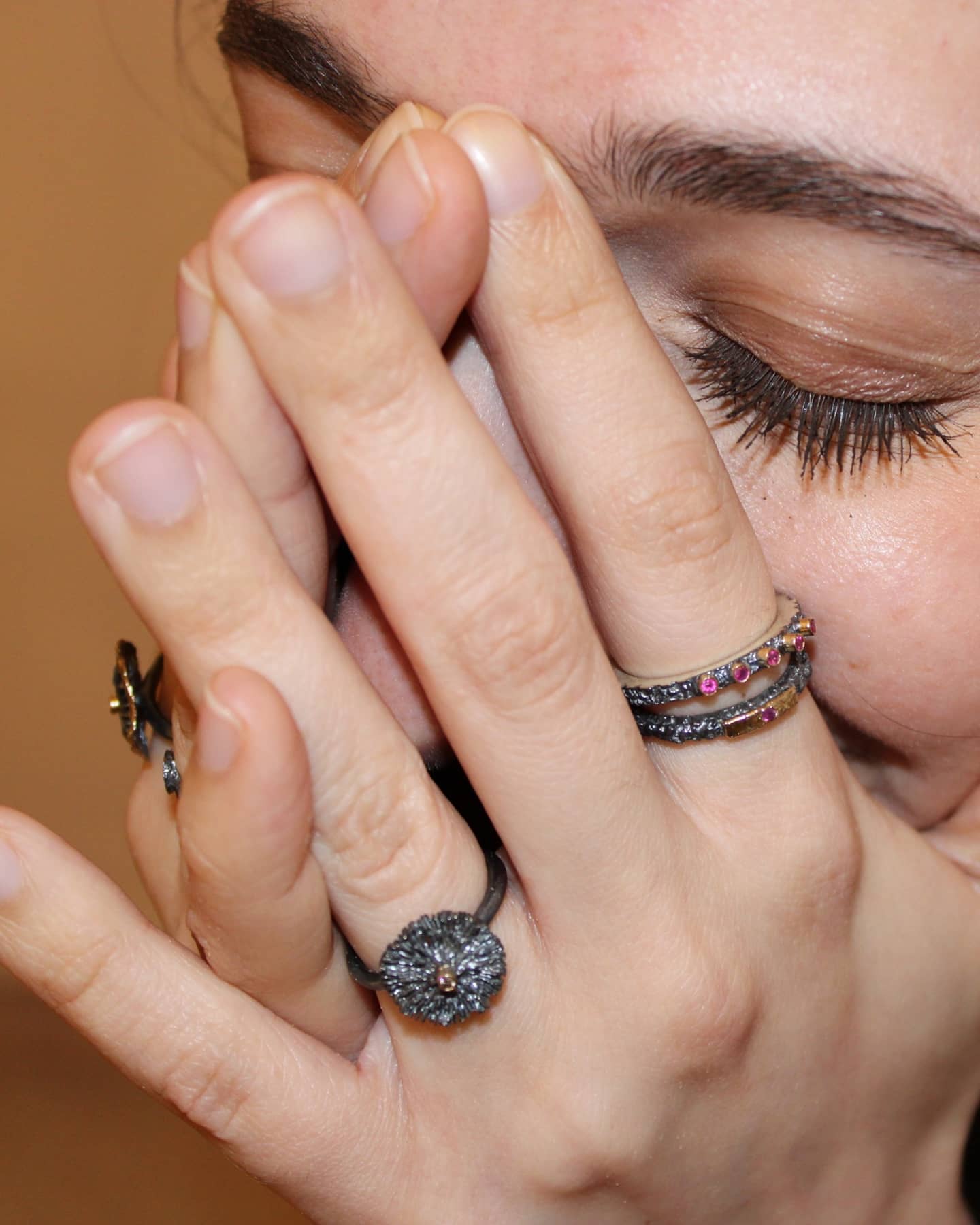 Antigone |Ring|