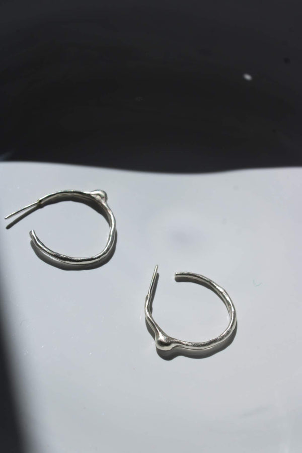 Impulso Hoops in Silver |Earrings|