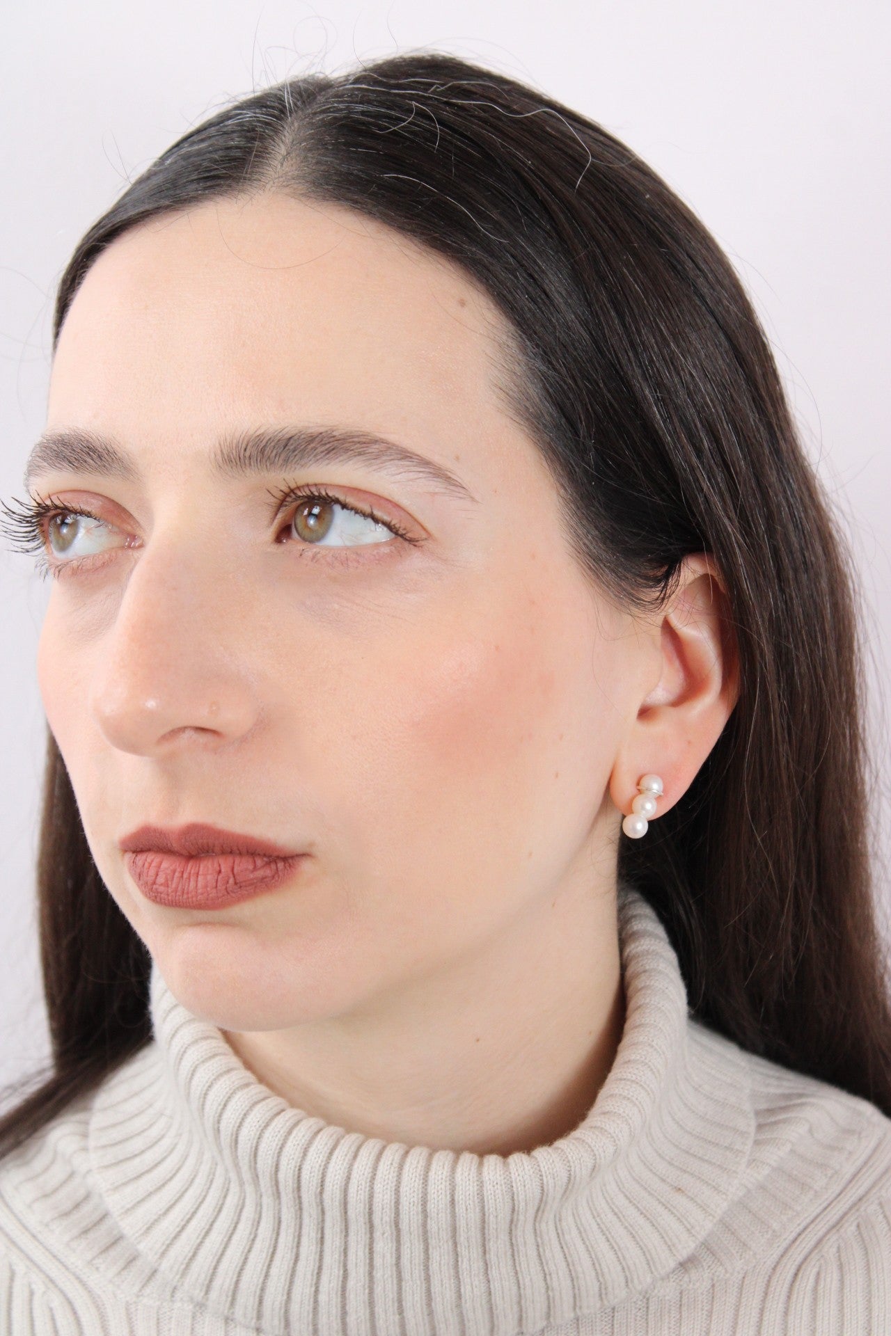 Triple Pearls |Earrings|