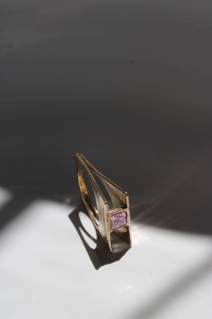 Eyes Wide Open |Ring|