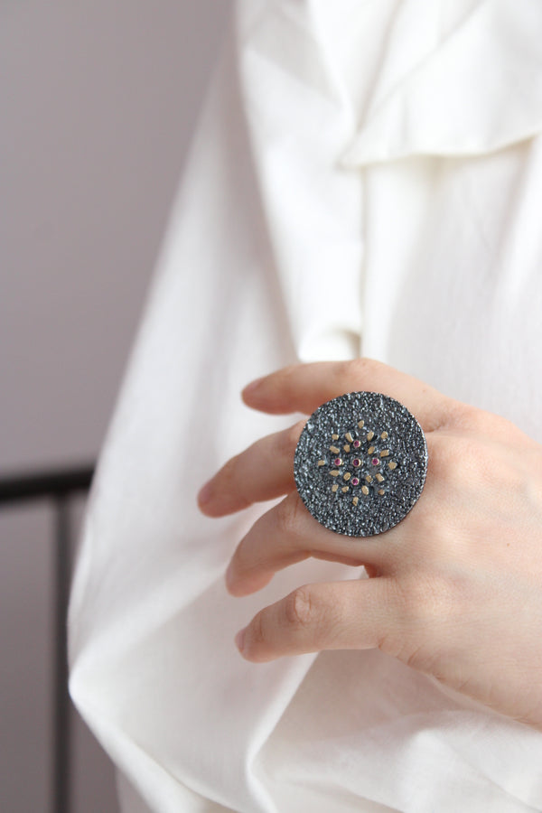Erga kaì Hemérai |Ring|
