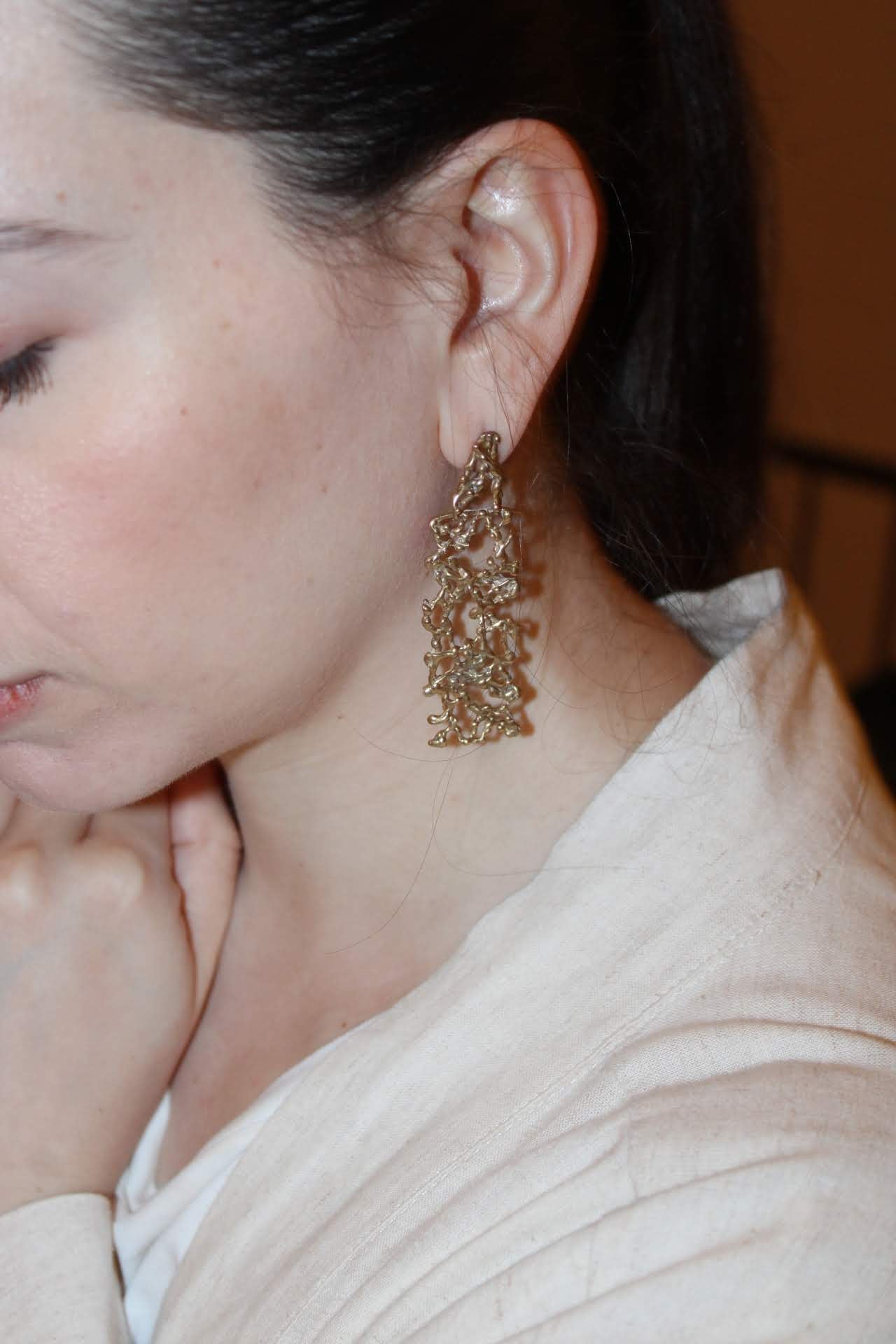 The (Small) Shadow of Peaches Tree |Earrings|