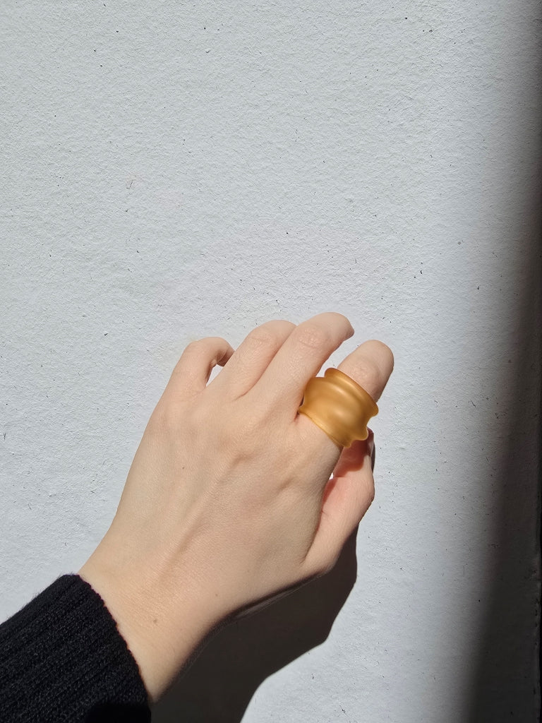 Agapurni NO. 1 in Golden Opaque |Ring|