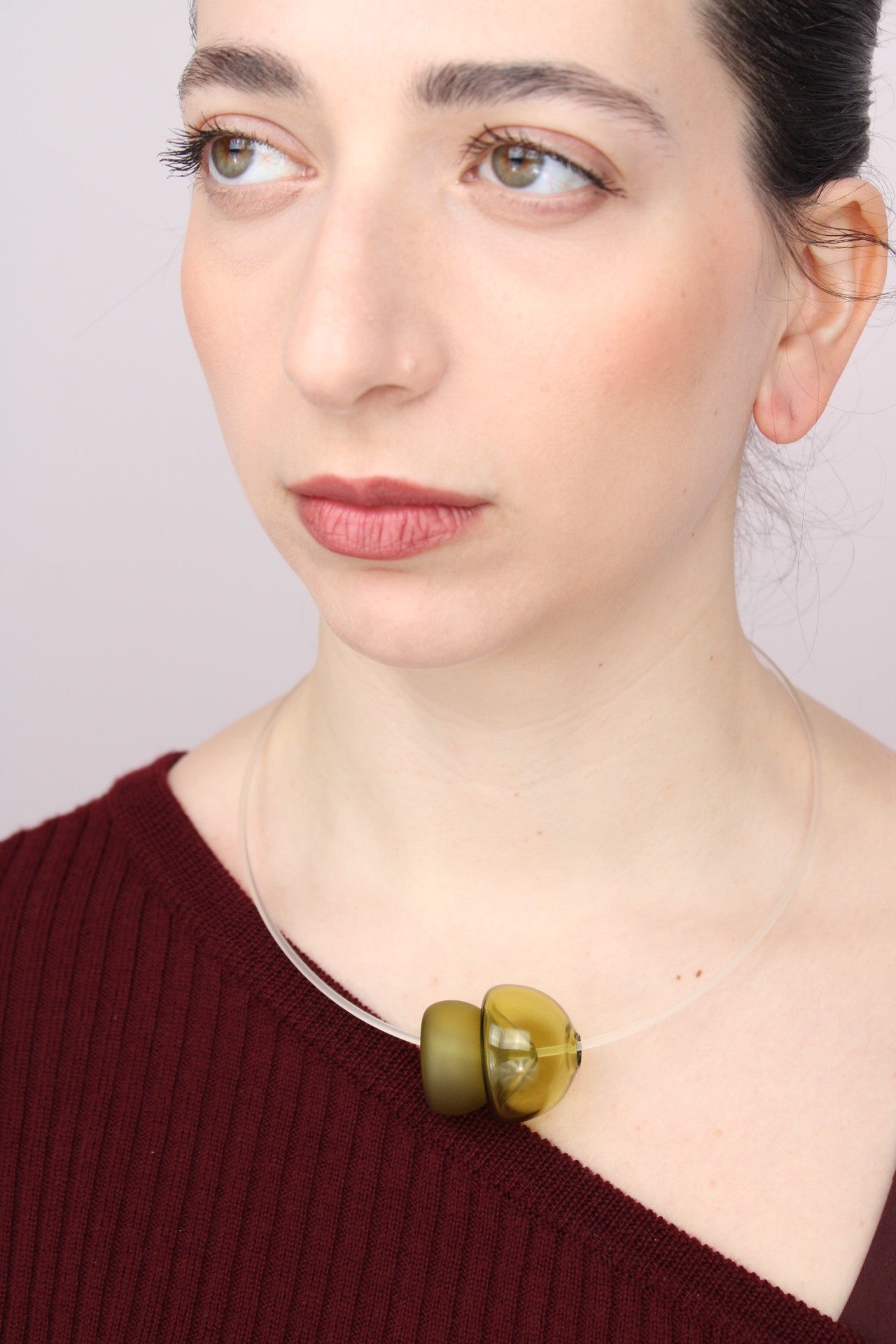 Agapurni NO.6 in Oliva Verde |Necklace|