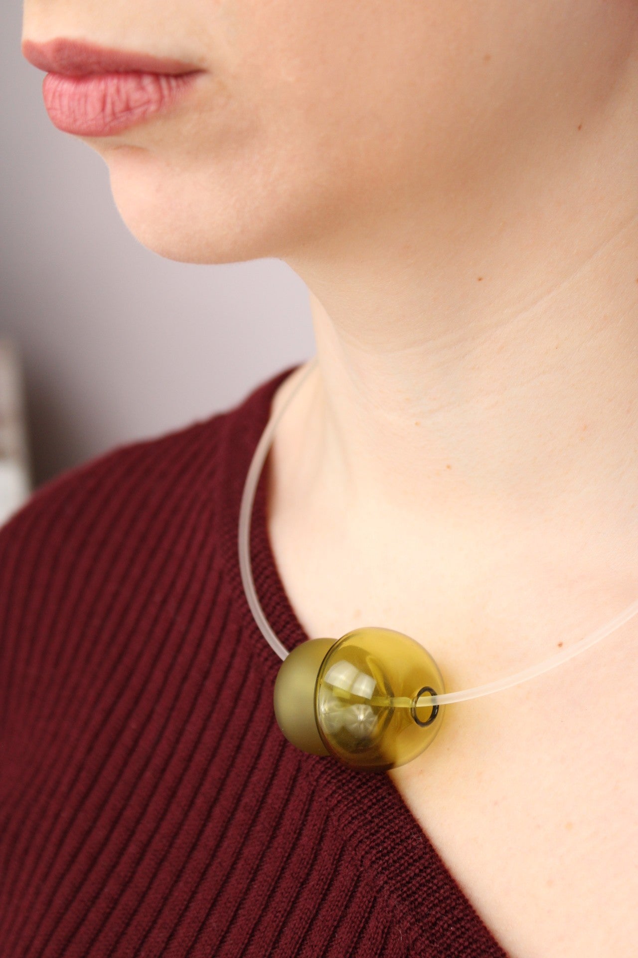 Agapurni NO.6 in Oliva Verde |Necklace|