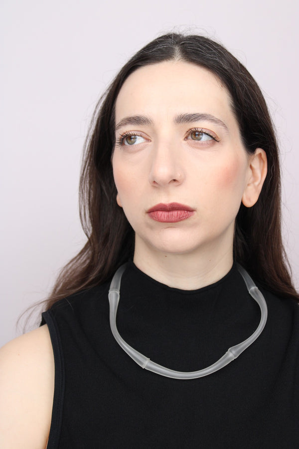 Agapurni NO.1 in Clear Opaque |Necklace|