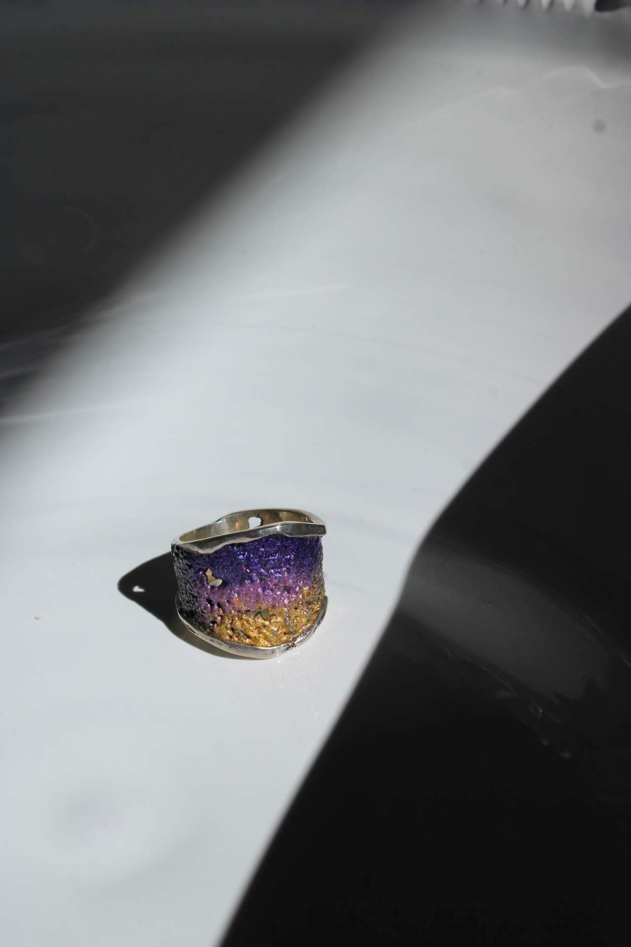 Small Intenzza in Violet and Yellow |Ring|
