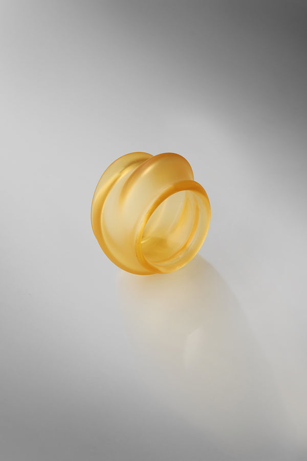 Agapurni NO. 1 in Golden Opaque |Ring|