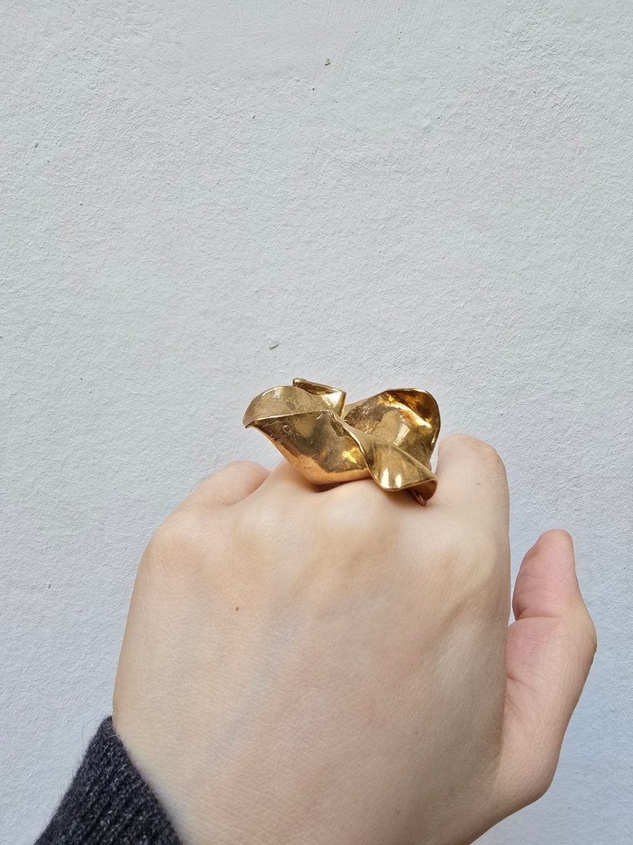 Crumpled |Ring|