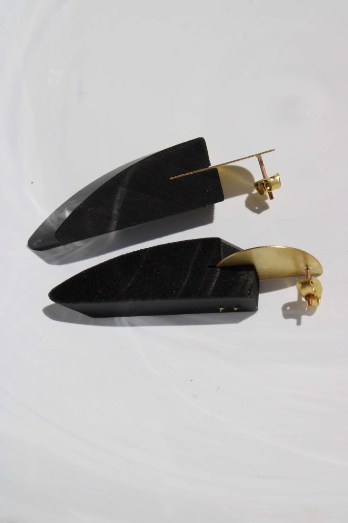 Cornja #136 |earrings| in Black and Black