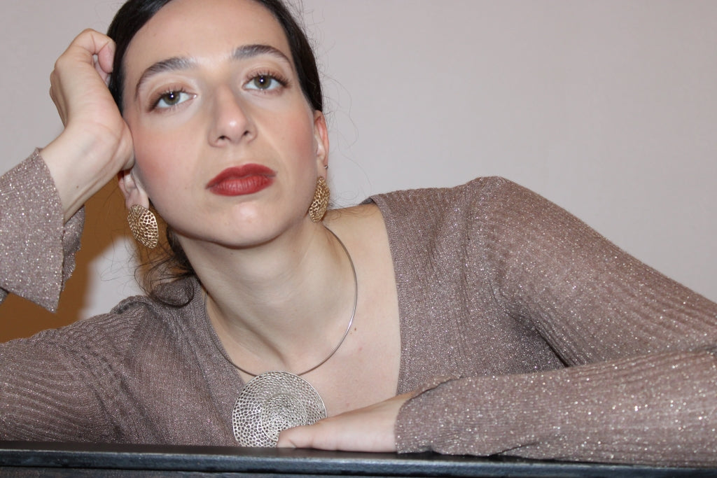 Aria Medium Convex |Earrings|