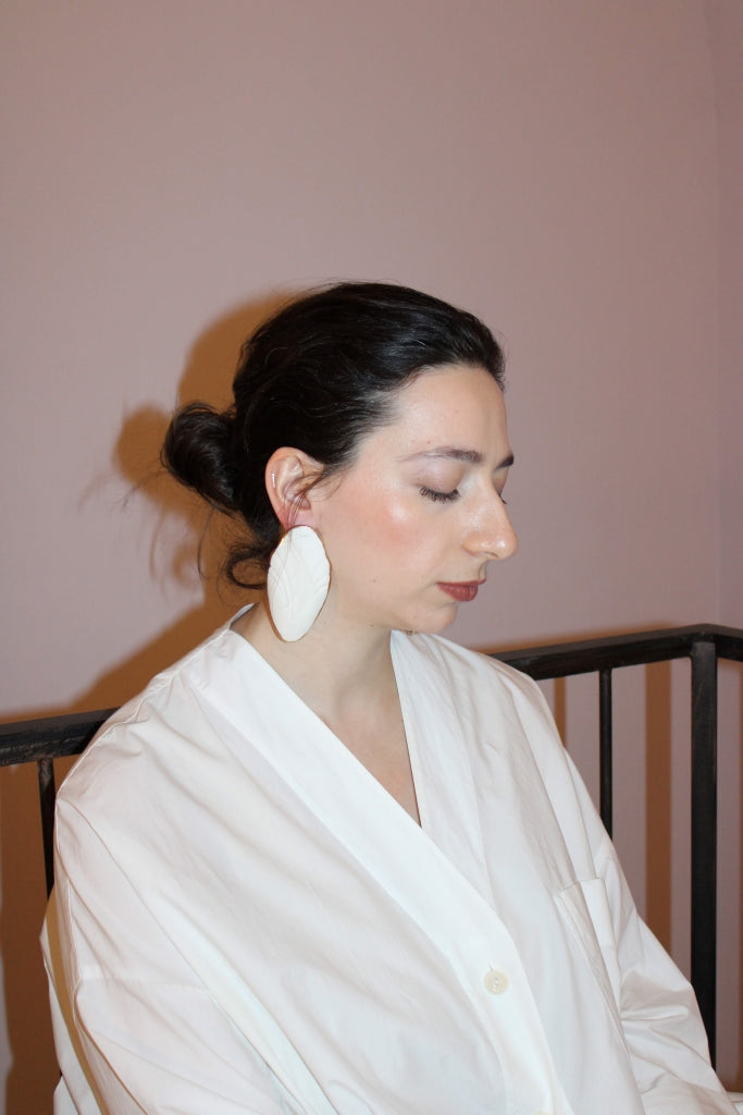 Mademoiselle Pogany L in White |Earrings|