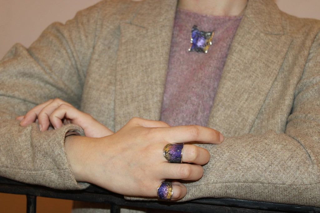 Intenzza Ring in Violet and Yellow