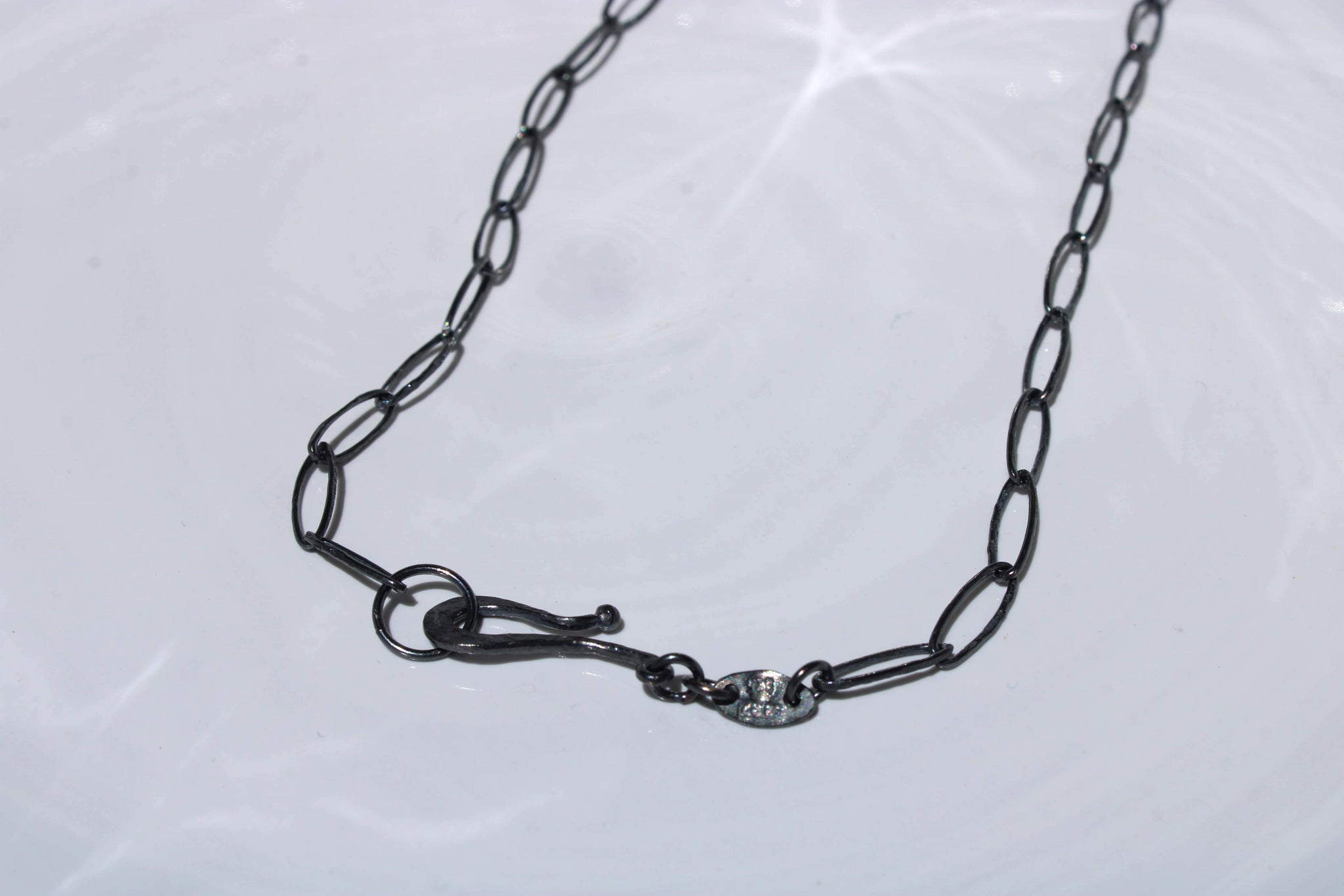 Helleniki Chain I with Gold