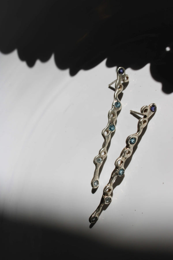 Aequorea Silhouette in Silver and Topaz |Earrings|