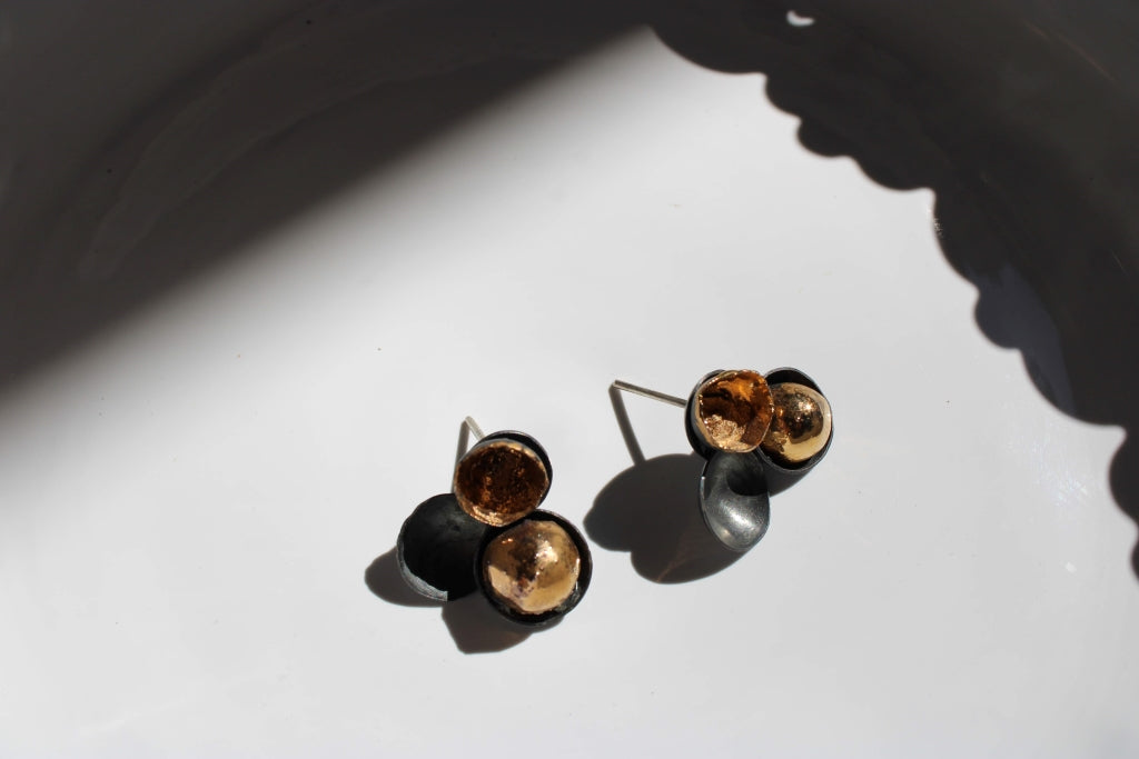 Flora Grappolo in Oro e Nero |Earrings|