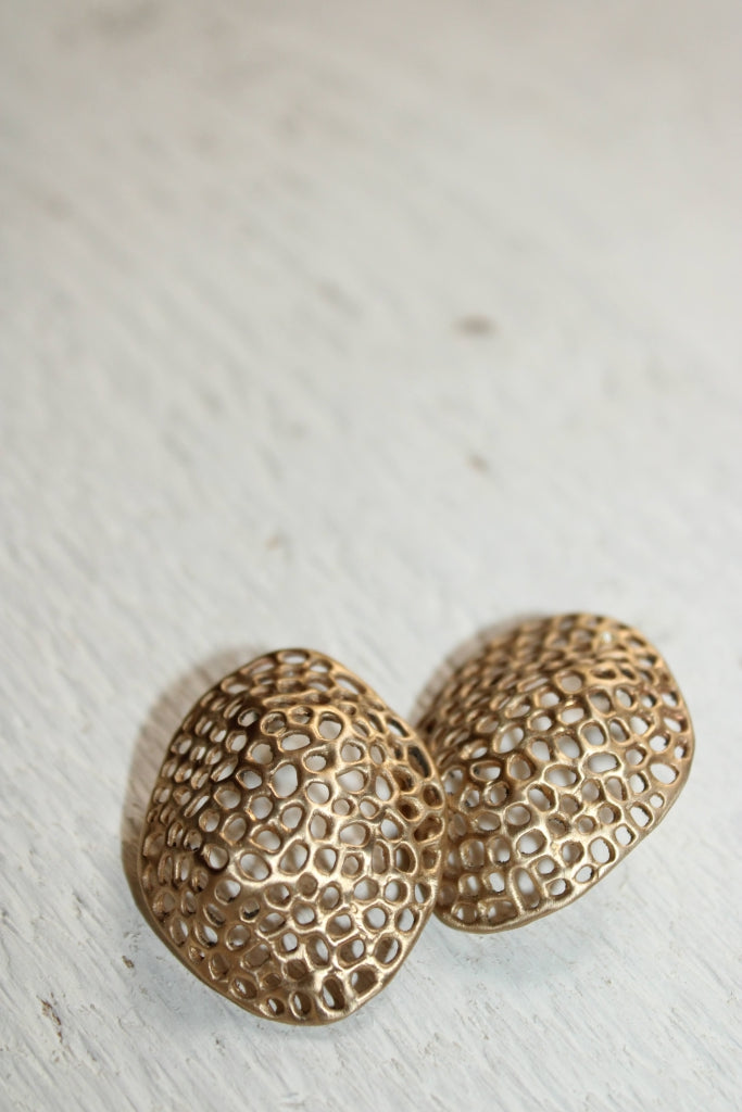 Aria Medium Convex Earrings