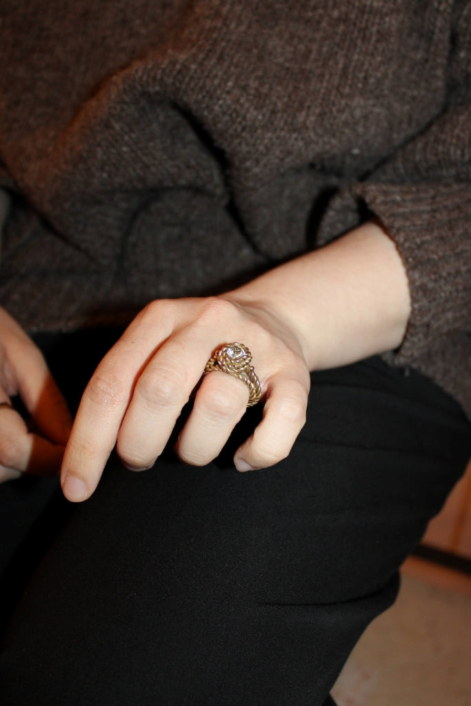 Broaden the horizon |Ring|