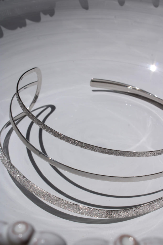 Stellar Triple Choker