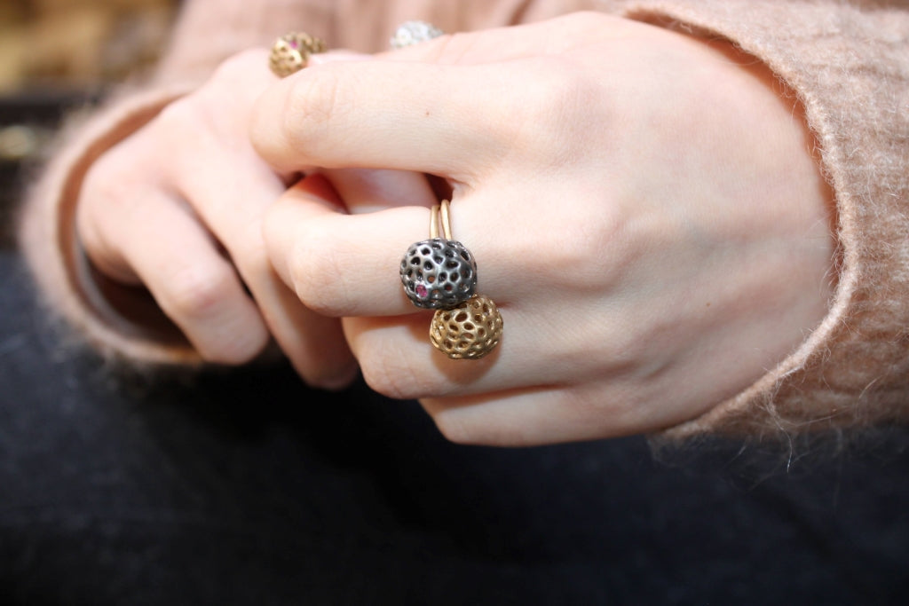 Aria Small Ring in Black with Ruby